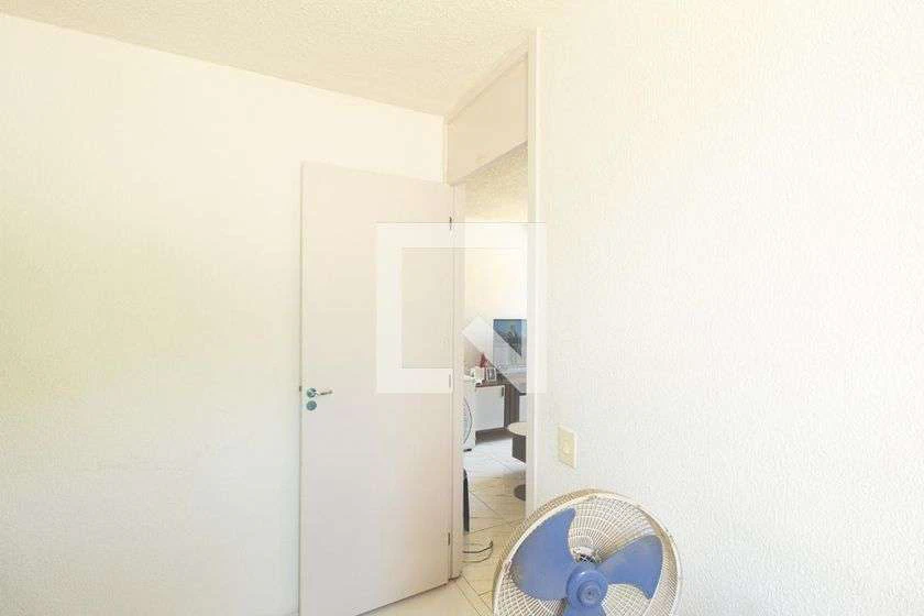 Furnished 41 m² apartment with 2 bedrooms — photo 4