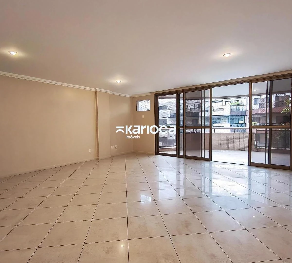 Apartment, 193 m², with a grill on the balcony — photo 5