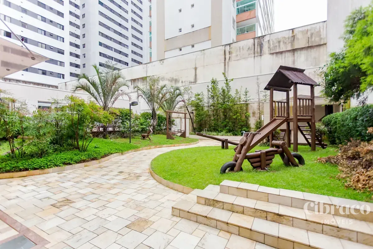 Apartamento de 1 quarto com 89,68 m² e sacada — photo 25