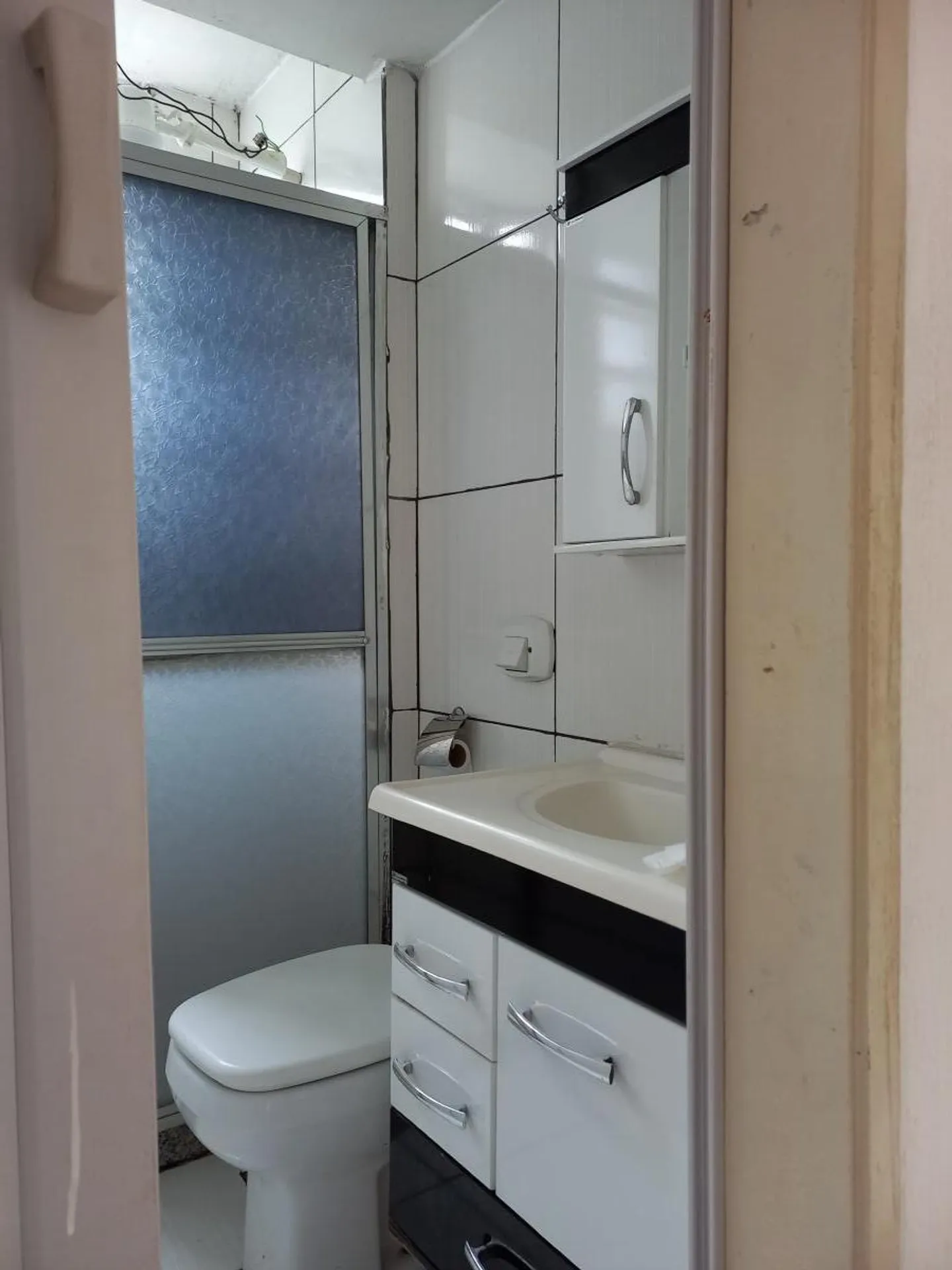 2-bedroom apartment with enclosed kitchen and 1 parking spot — photo 25