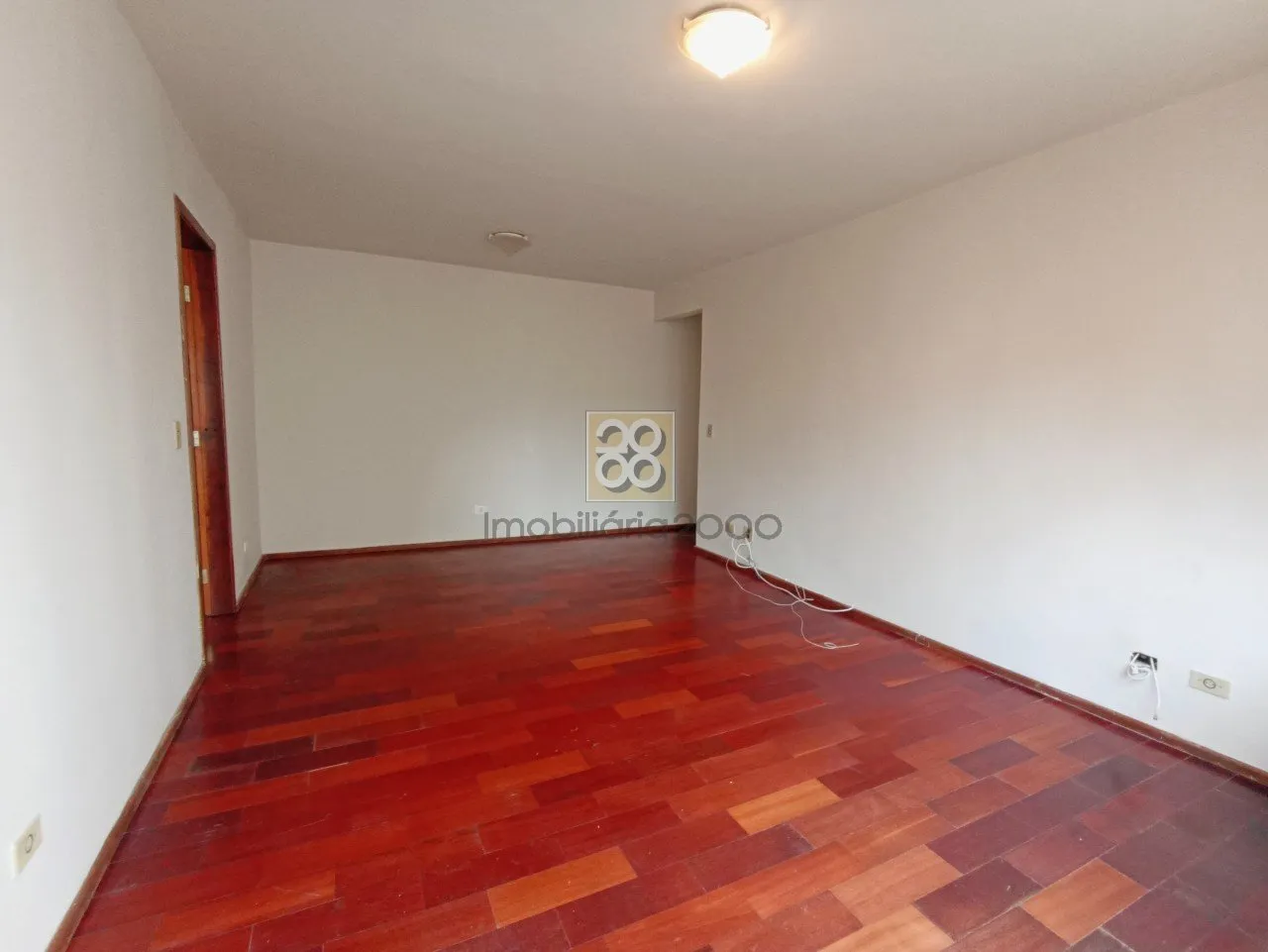 Apartment, 67 m², with wood or laminate floors — photo 9
