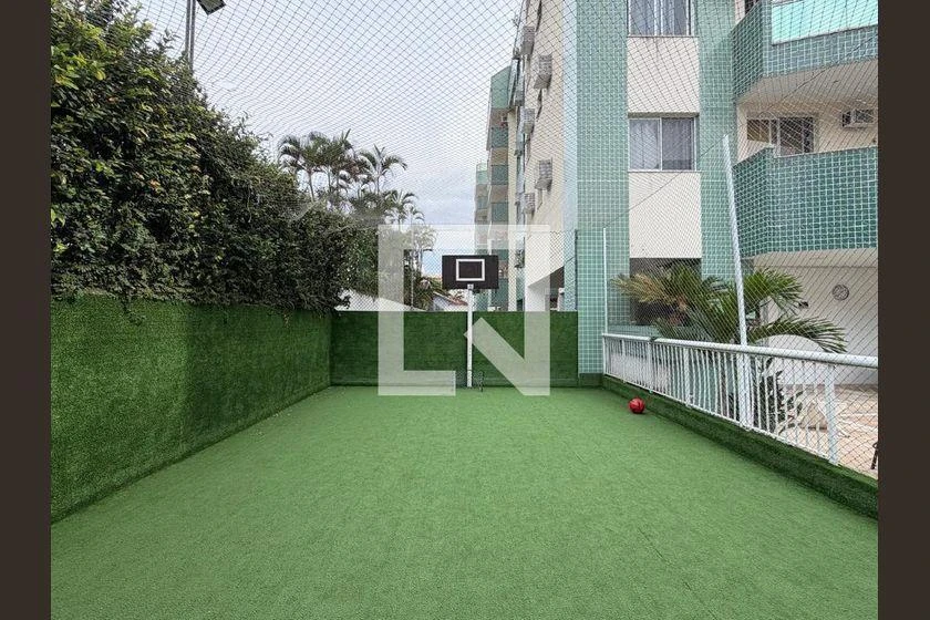 Apartamento de alquiler con 3 dormitorios y piscina exterior — photo 13