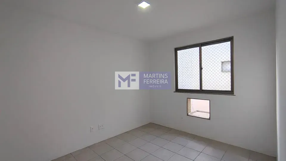 Apartment with 3 bedrooms and shared BBQ space — photo 13
