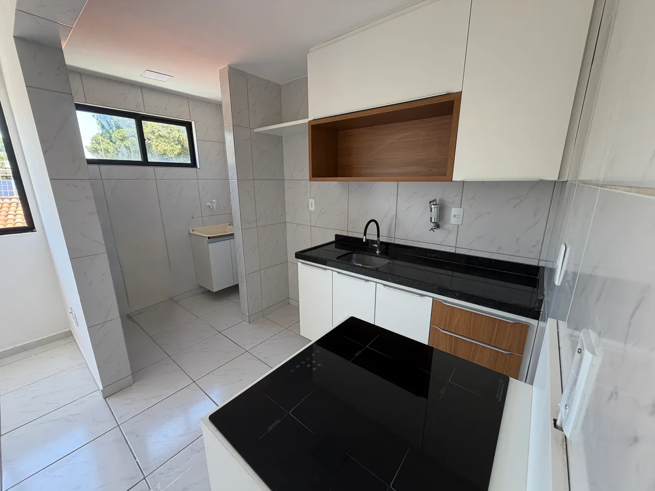 Apartamento de 1 quarto nos Bairros, com cozinha americana