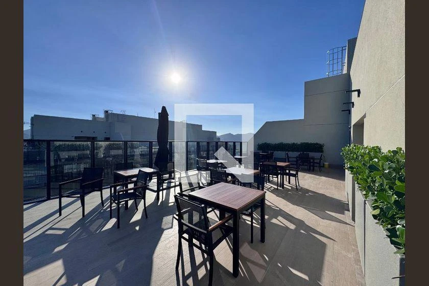 152 m² unfurnished apartment with 2 bedrooms — photo 40