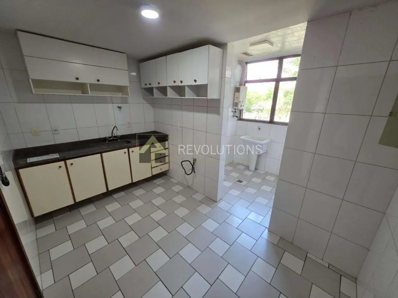Apartamento mobiliado com 3 quartos e 3 banheiros — photo 13