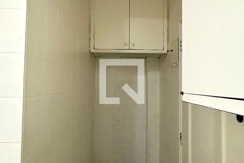 Деревянный пол или ламинат и 3 спальни: квартира 114 м² — photo 43
