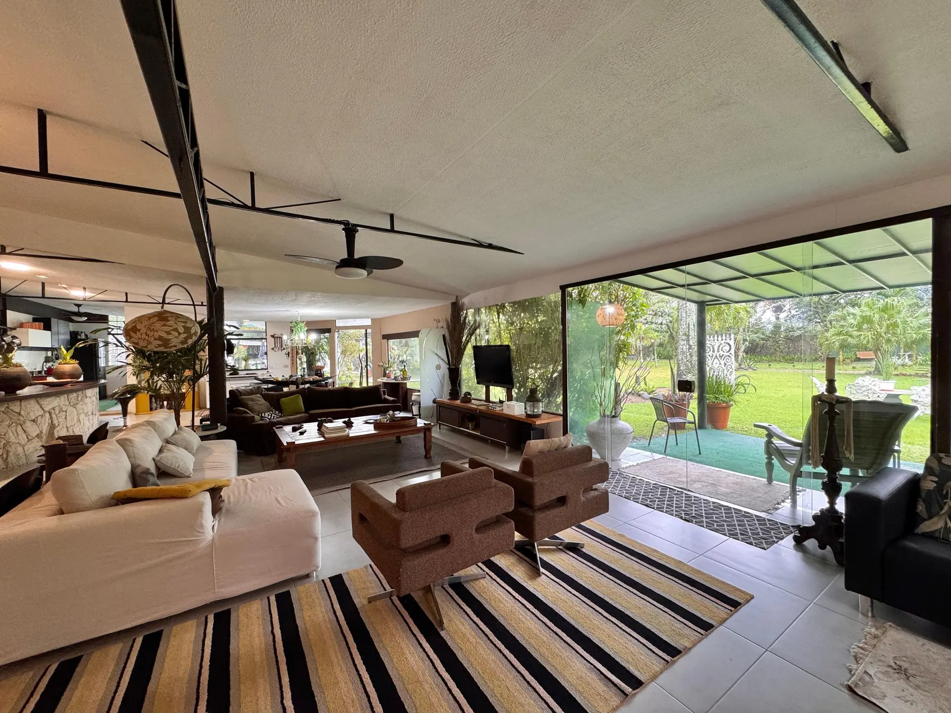 Casa para locação com 3 suítes e jardim privativo — photo 34
