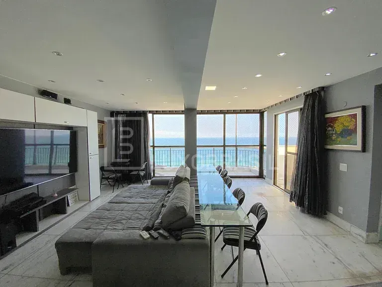 Furnished 3-bedroom apartment with enclosed glass balcony — photo 12
