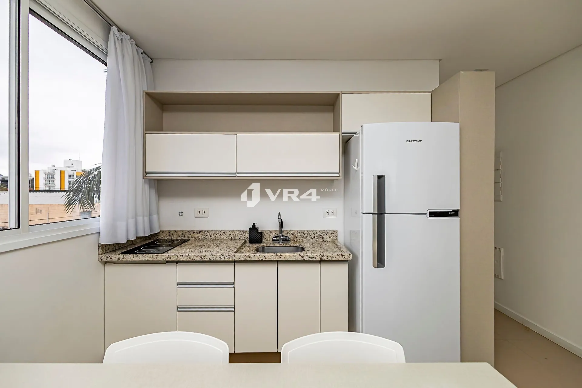 Студия 34 м² с рабочим местом и стиральной машиной — photo 21