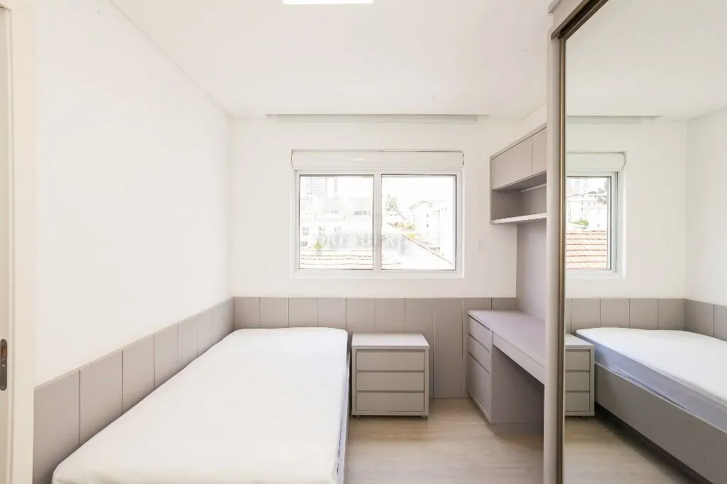 Furnished apartment, 135 m², with a bathtub — photo 28