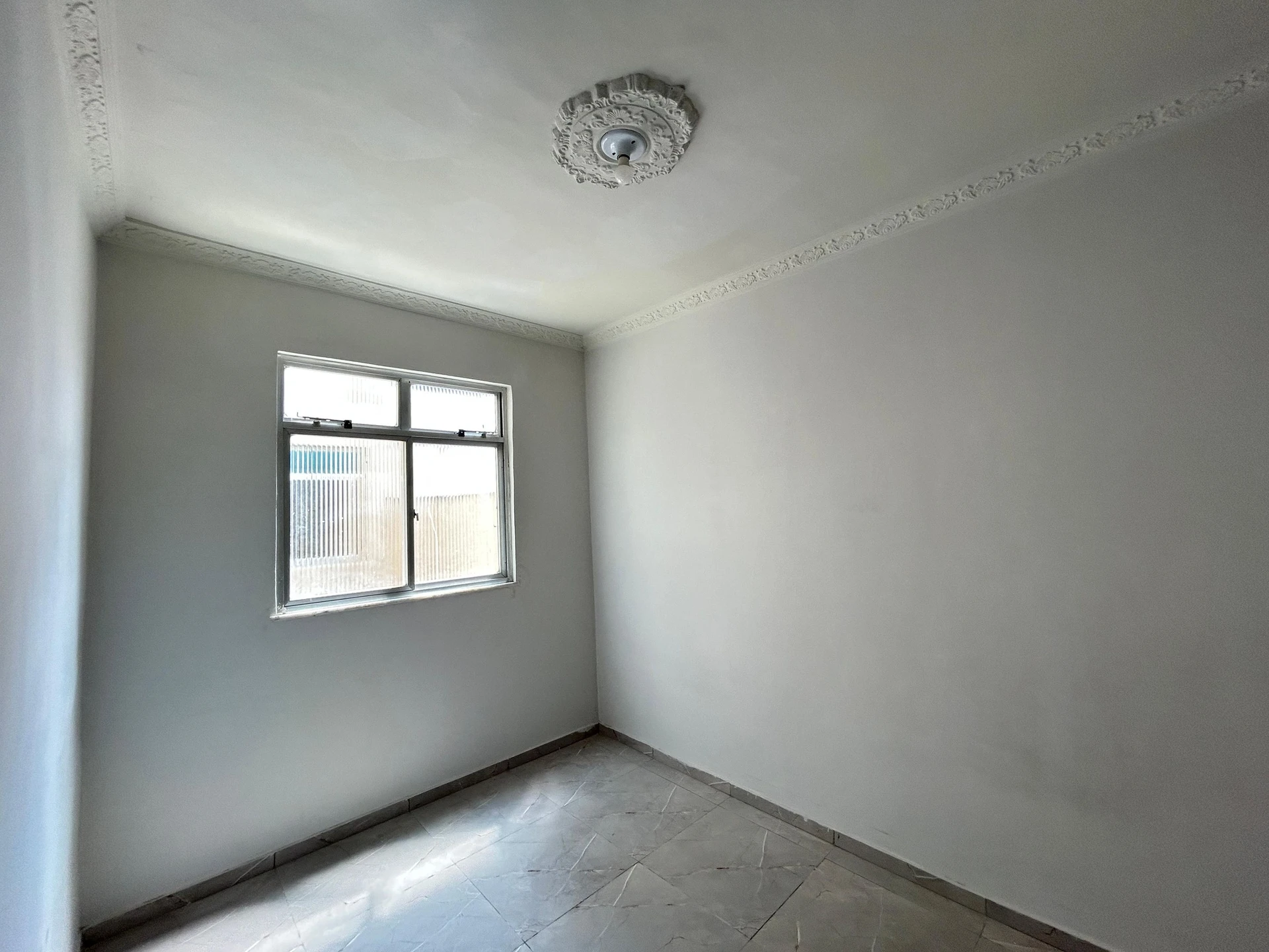 Рабочее место и 2 спальни: квартира 43 м² — photo 21