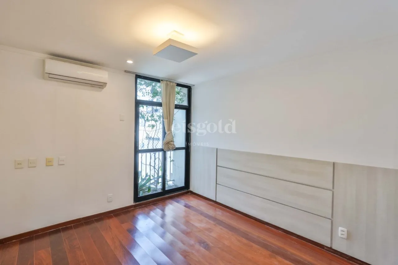 Apartamento sem mobília com 4 dormitórios e 5 banheiros — photo 16