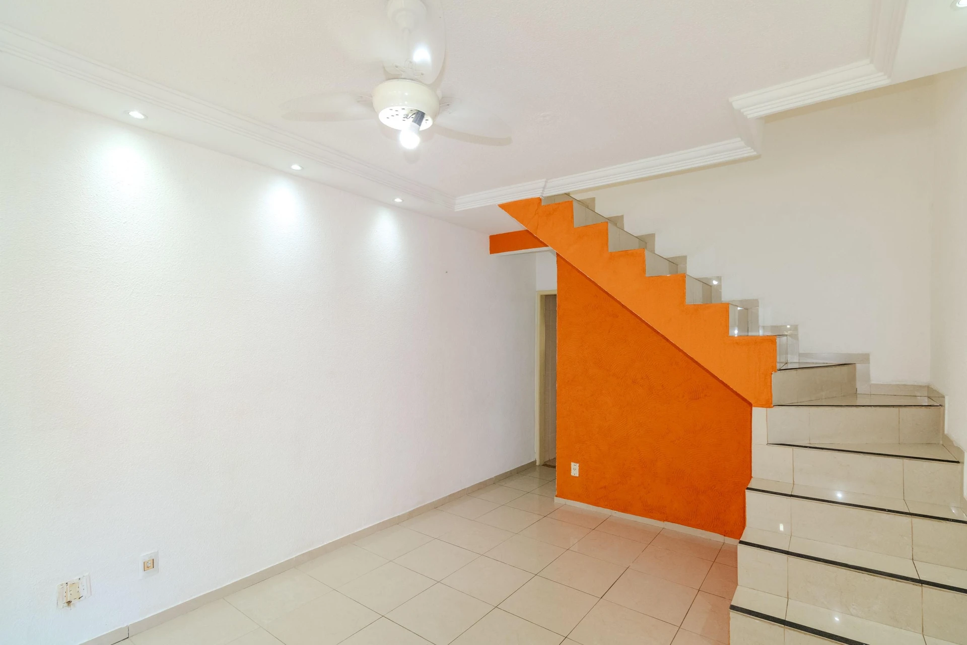 Casa sem mobília com 3 quartos e animais permitidos — photo 5