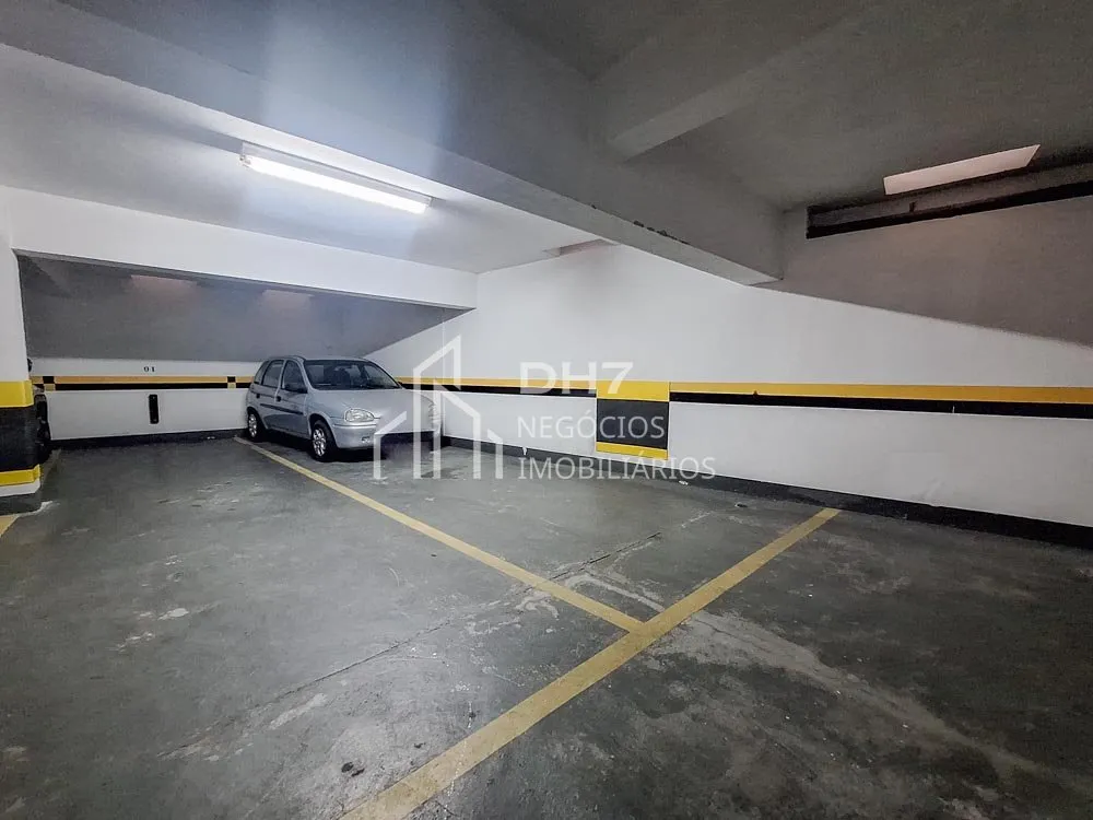 4-bedroom apartment, 2 with their own bathrooms, 199 m² — photo 3