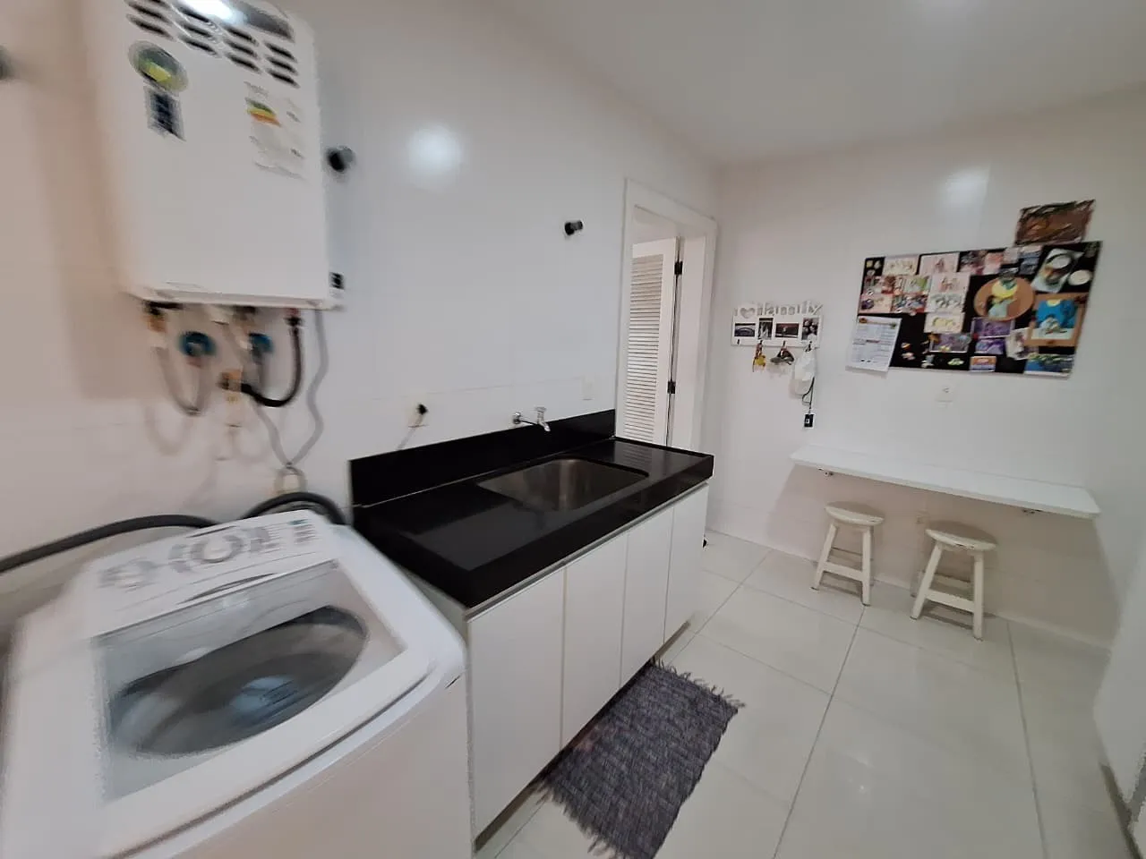 Furnished house with 4 bedrooms and 5 bathrooms — photo 30