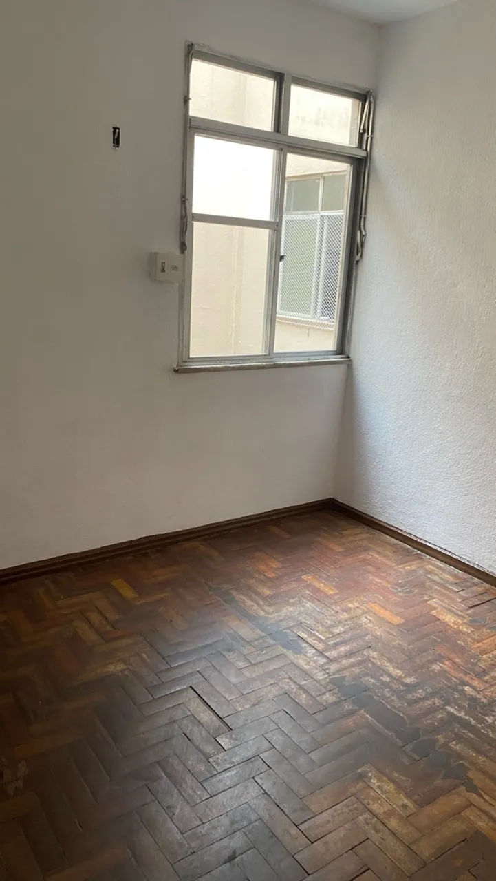 2-bedroom apartment with a mountain view — photo 11