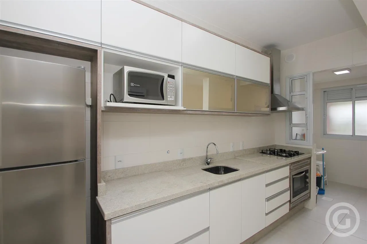Furnished apartment, 53 m², with a grill on the balcony — photo 2