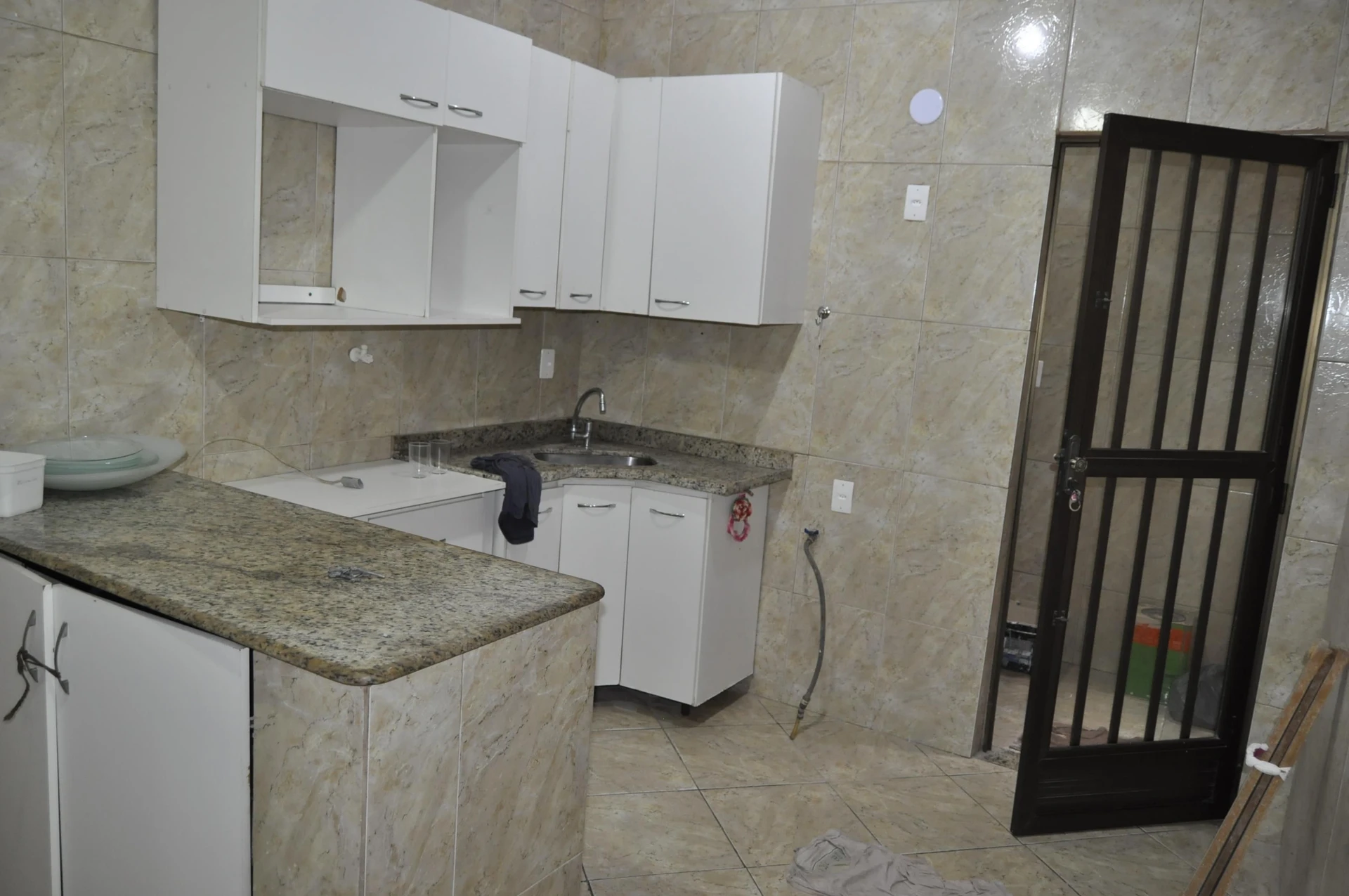 Condo house with 3 bedrooms and a suite