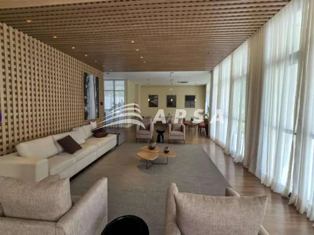 74 m² apartment with 2 bedrooms and en-suite — photo 5