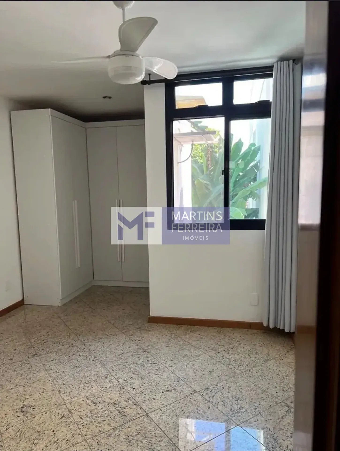 3-bedroom apartment in a building with a sauna — photo 3