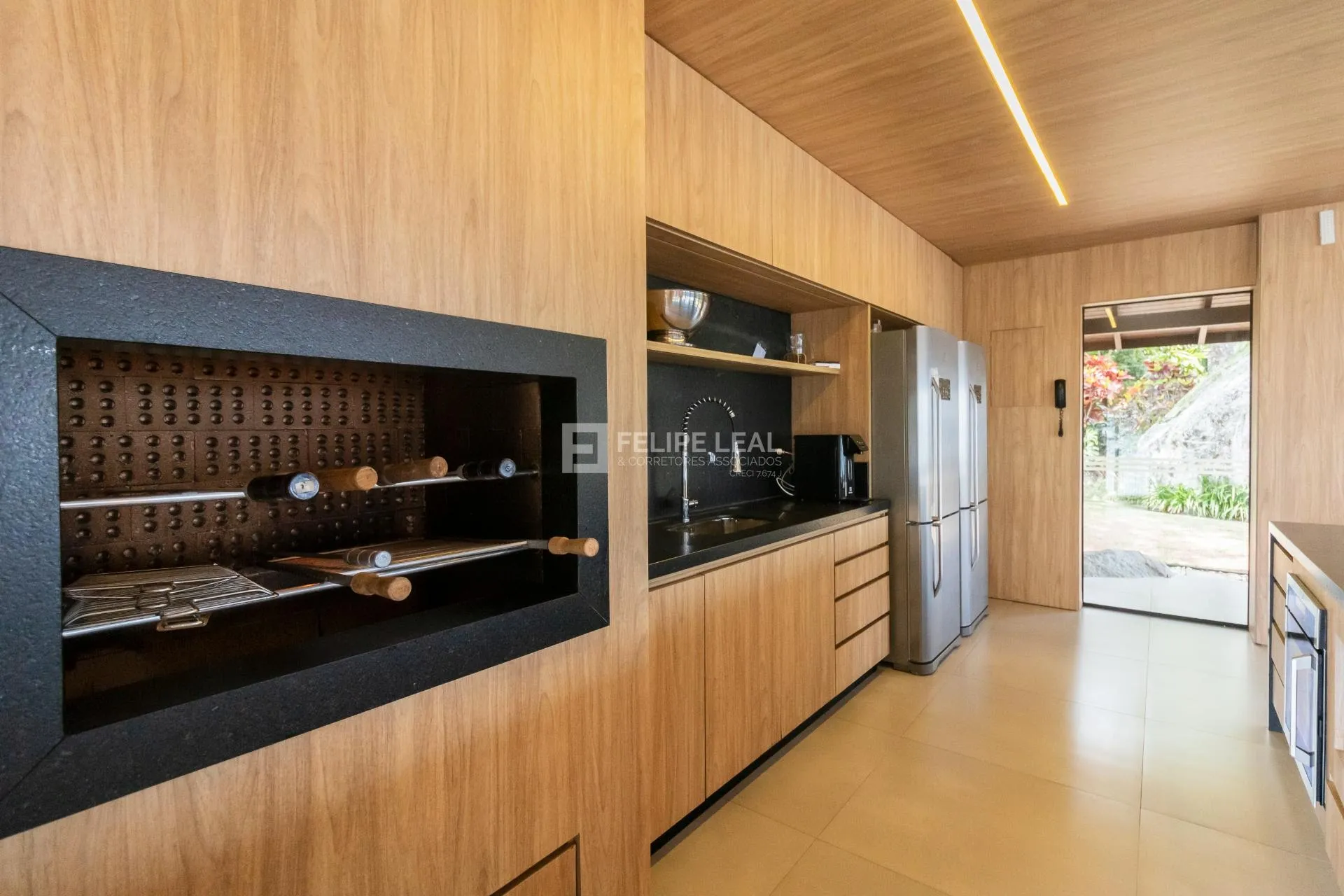 Меблированный дом в кондоминиуме: 5 люкс-спален и 700 м² — photo 35
