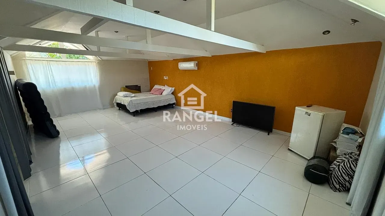 Casa mobiliada com 4 quartos e 5 banheiros — photo 26