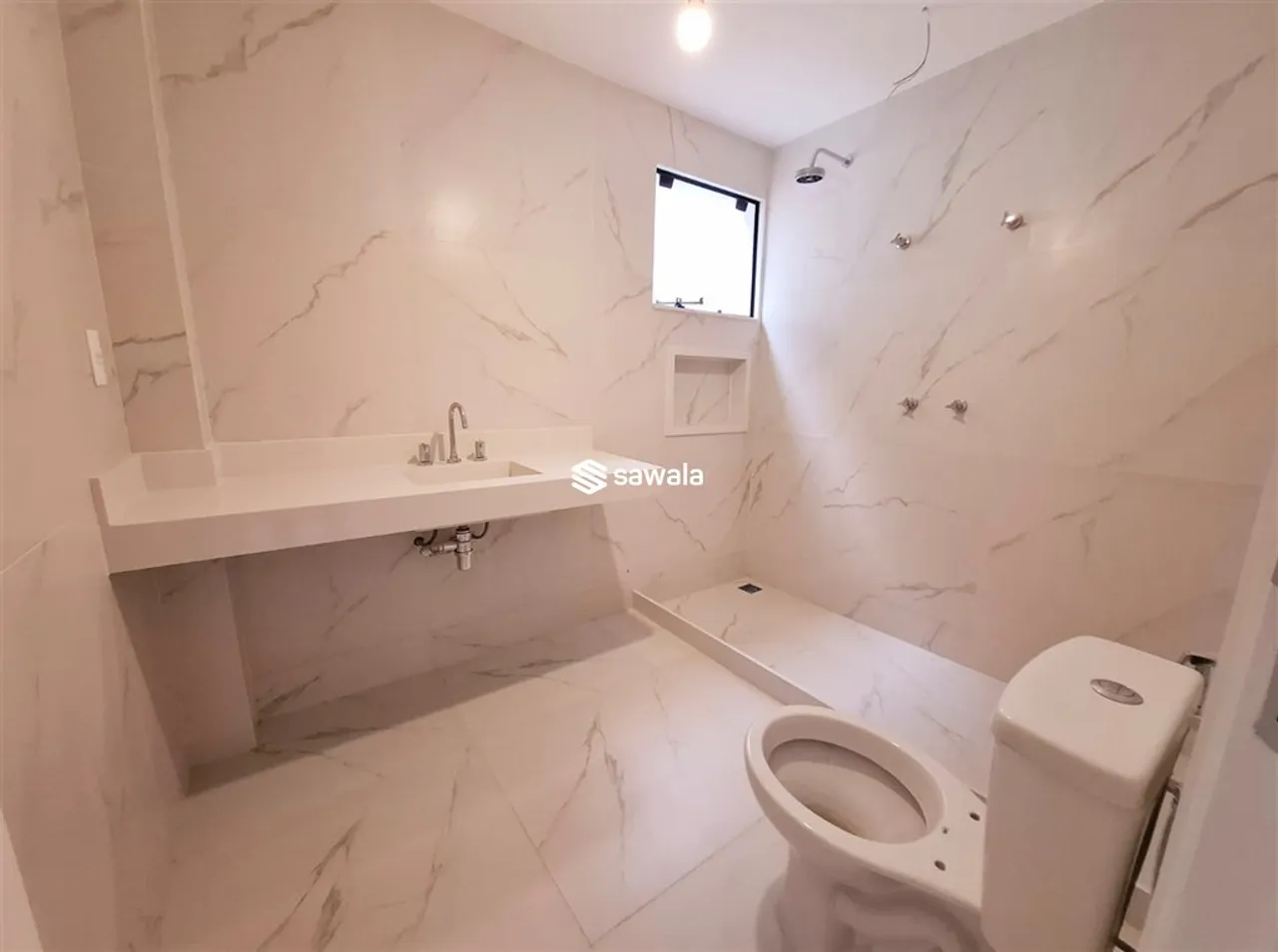 Triplex house 450 m² with 5 bedrooms and 5 bathrooms — photo 9