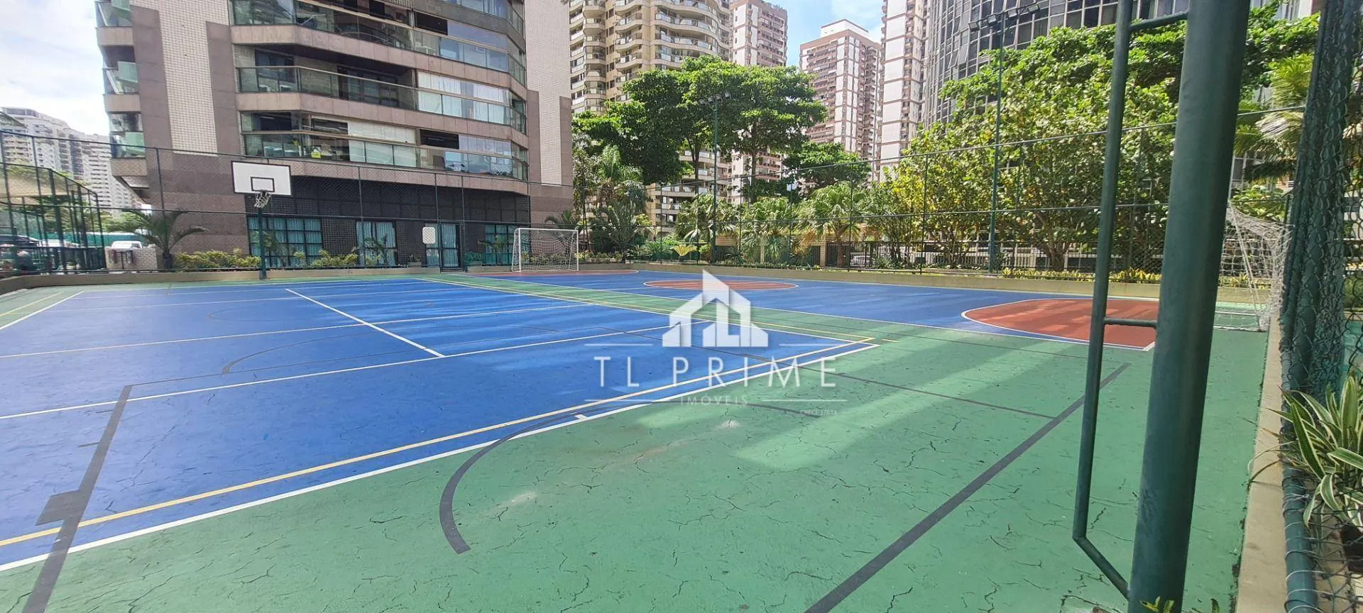 Apartamento de 3 dormitórios com 4 banheiros e varanda — photo 33