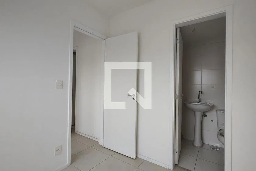 Apartamento de 59 m² com 2 quartos e varanda — photo 31