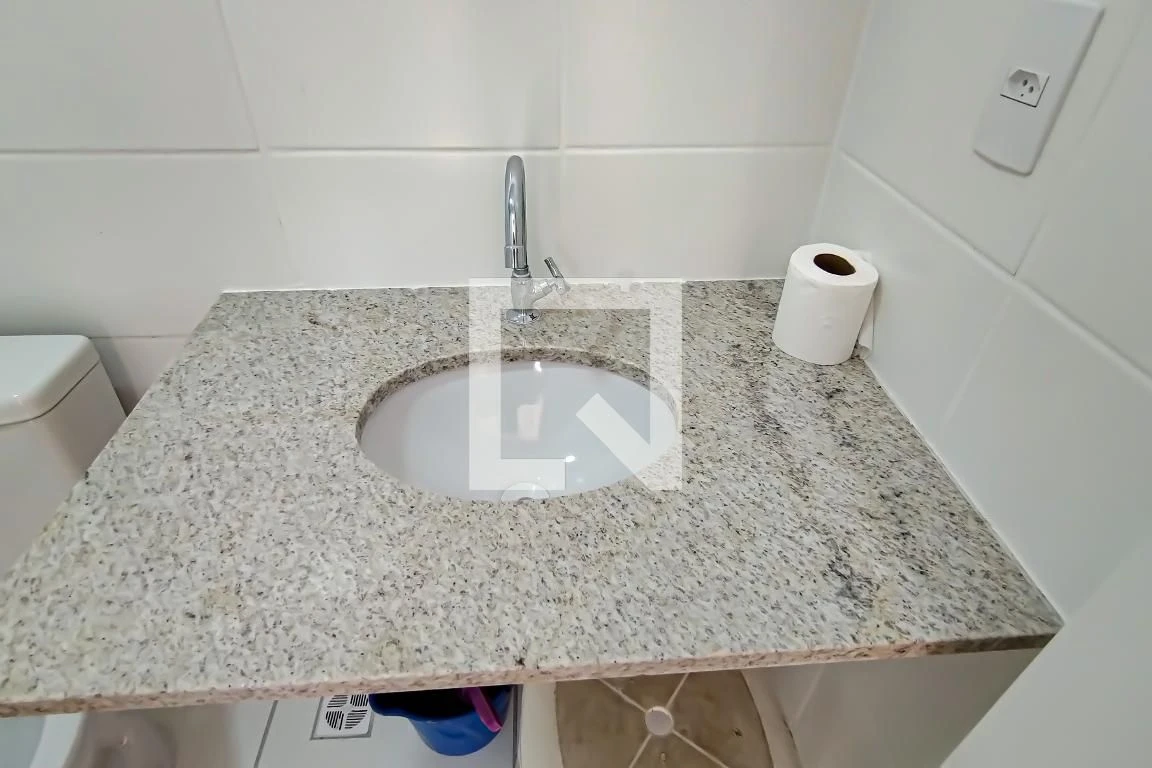 Apartamento de 2 quartos em condomínio com academia — photo 22