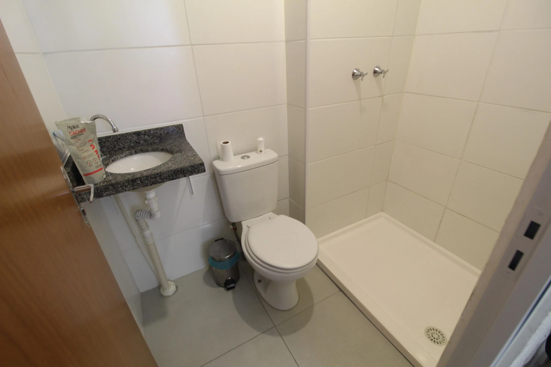 Apartamento mobiliado com 2 quartos e 2 banheiros — photo 31