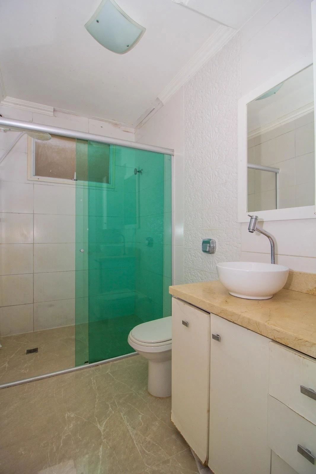 Casa, 90 m², com piso de madeira ou laminado — photo 3