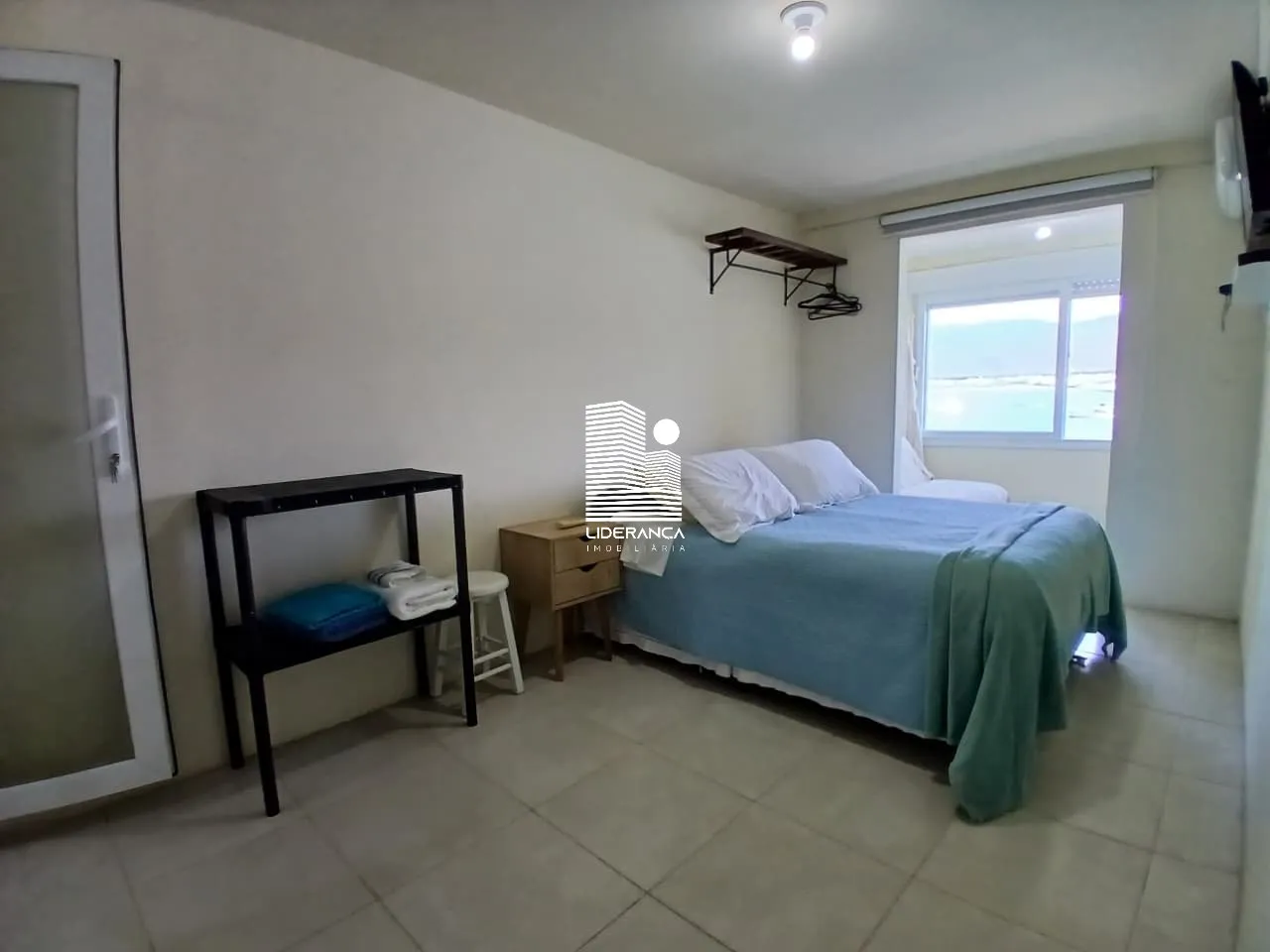 1-bedroom apartment with air conditioning and 60 m²