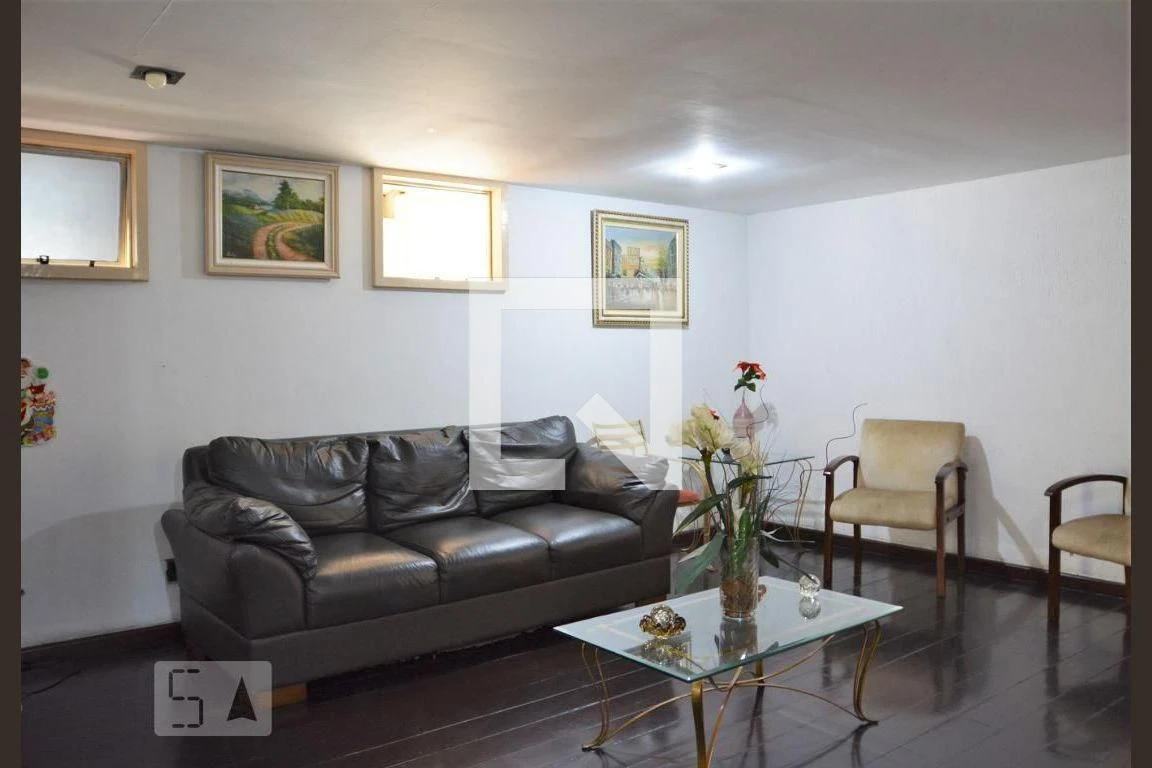 Furnished apartment with 3 bedrooms and a balcony — photo 12
