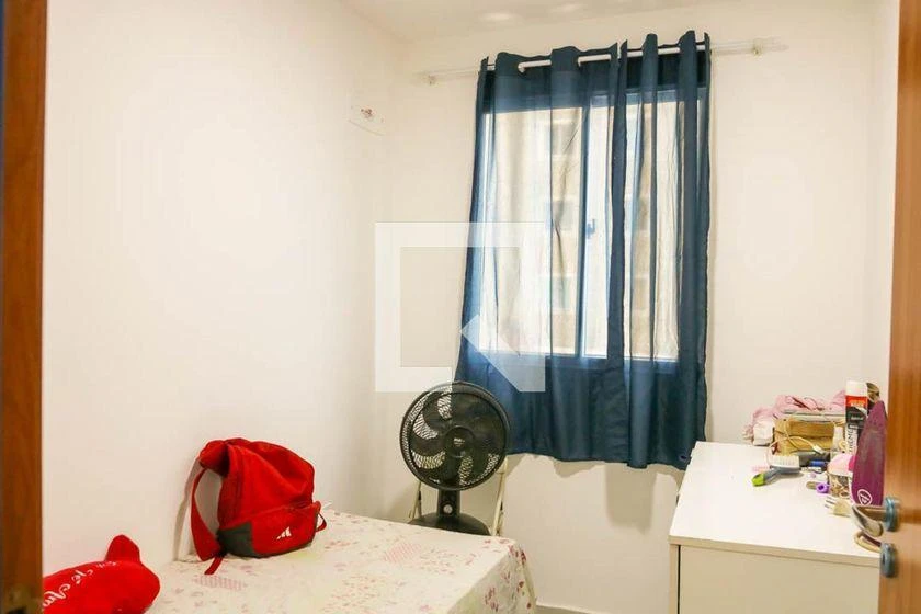 2-bedroom apartment in a building with a pool — photo 15