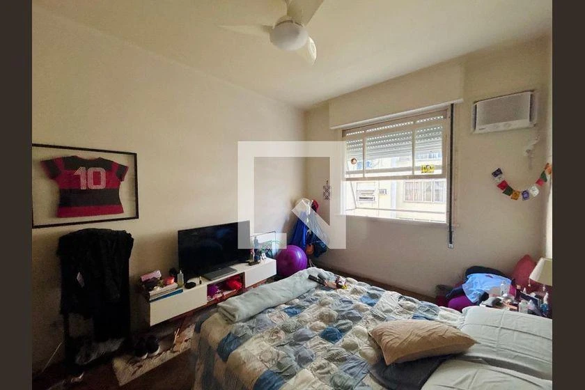 Furnished apartment with 3 bedrooms and 200 m² — photo 19