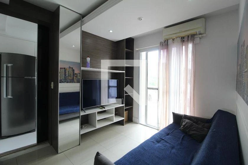 60 m² apartment with a home office and a mountain view — photo 9