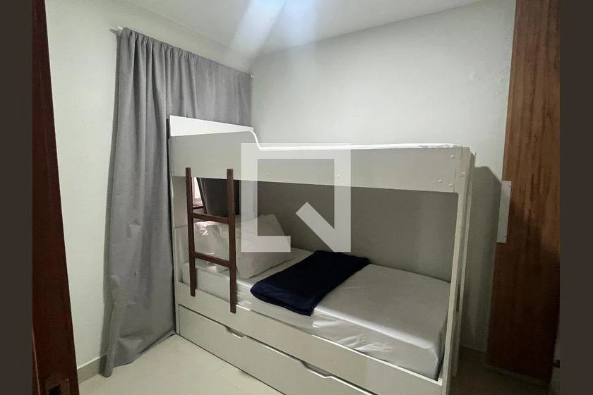 Apartamento amueblado de 2 dormitorios con cocina abierta — photo 4