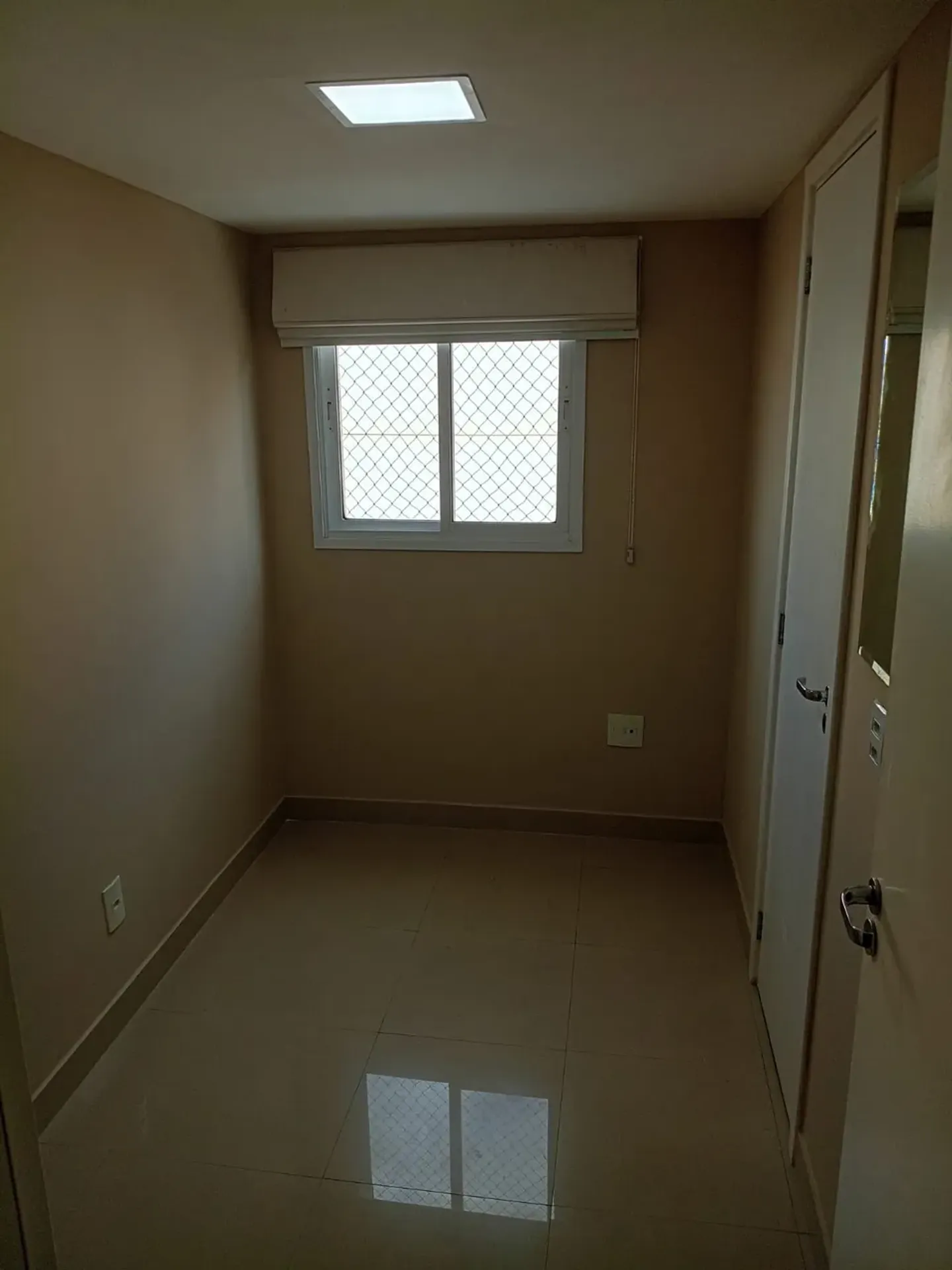 96 m² apartment with 2 bedrooms and 1 en-suite on 5th — photo 5