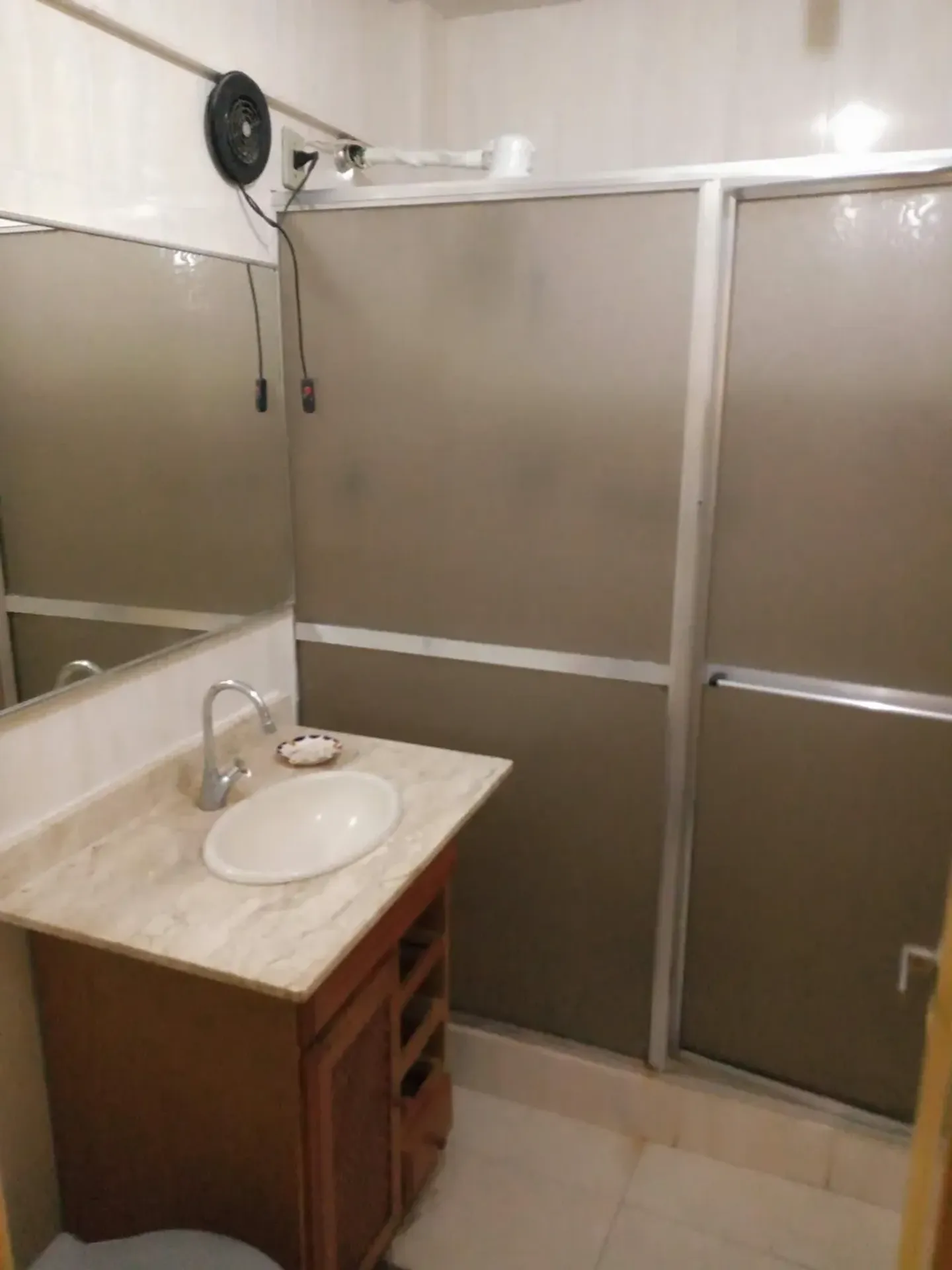 1 quarto e piso de madeira ou laminado: apartamento de 38 m² — photo 15