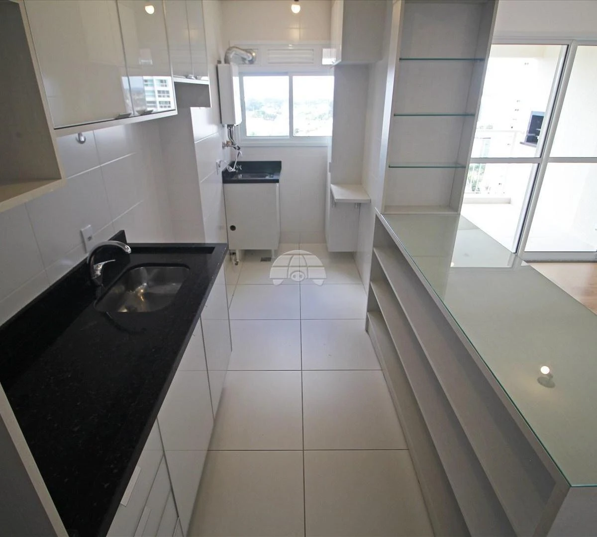 Home office in a 2-bedroom apartment, 69 m² — photo 9