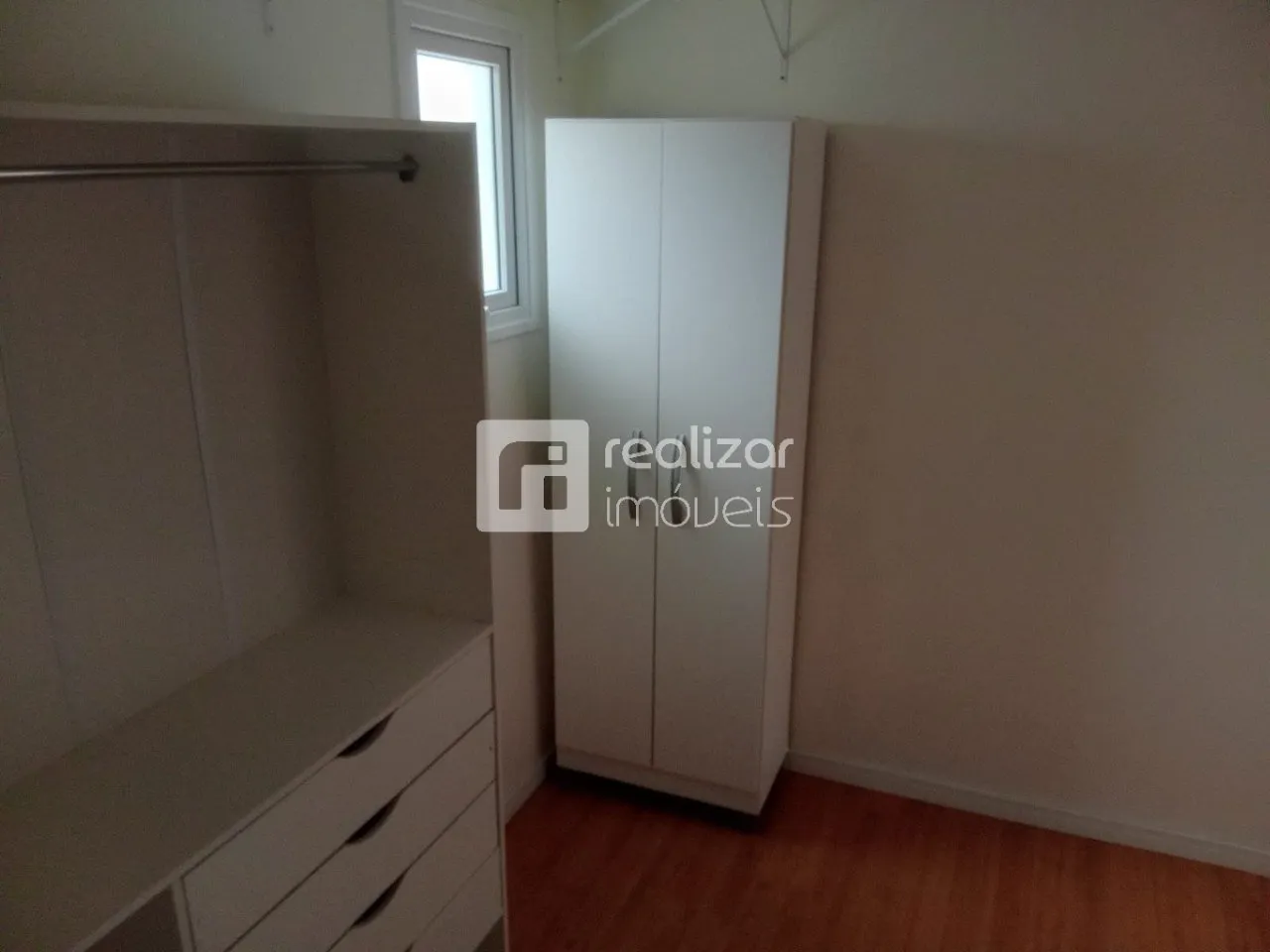 200 m² house with a private pool and a dishwasher — photo 33