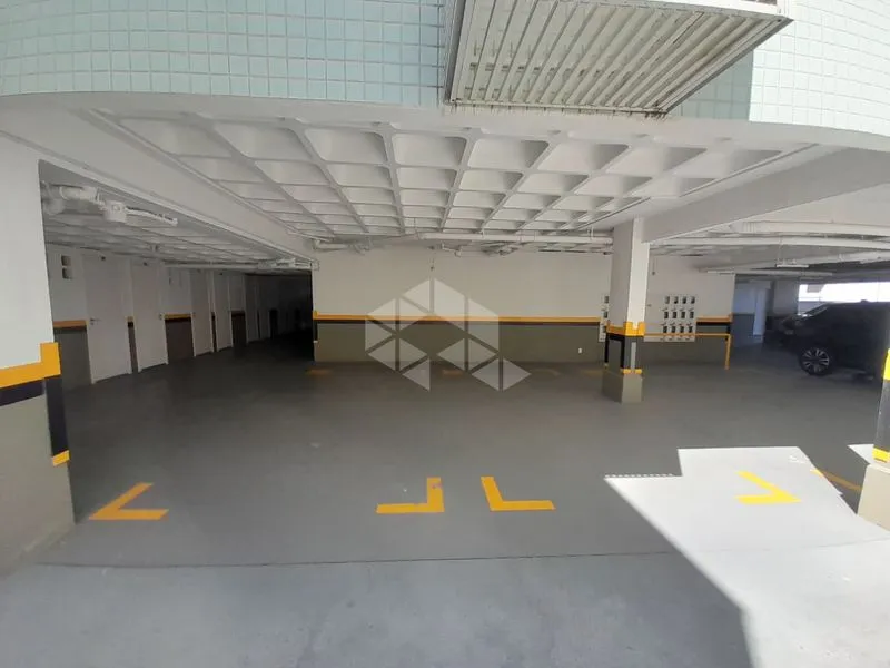 95 m² apartment with 3 bedrooms and 2 bathrooms — photo 28