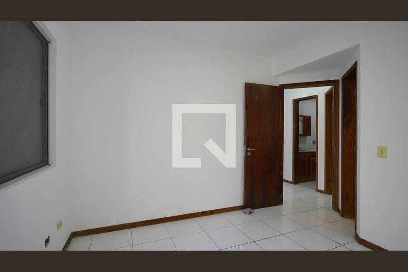 Rental apartment with 3 bedrooms and a balcony — photo 9