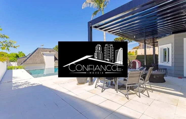 4-suite house with balcony barbecue and garden