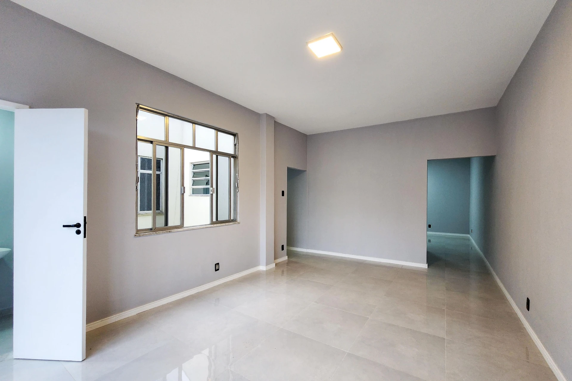 5-bedroom apartment with a mountain view in Rio de Janeiro — photo 15