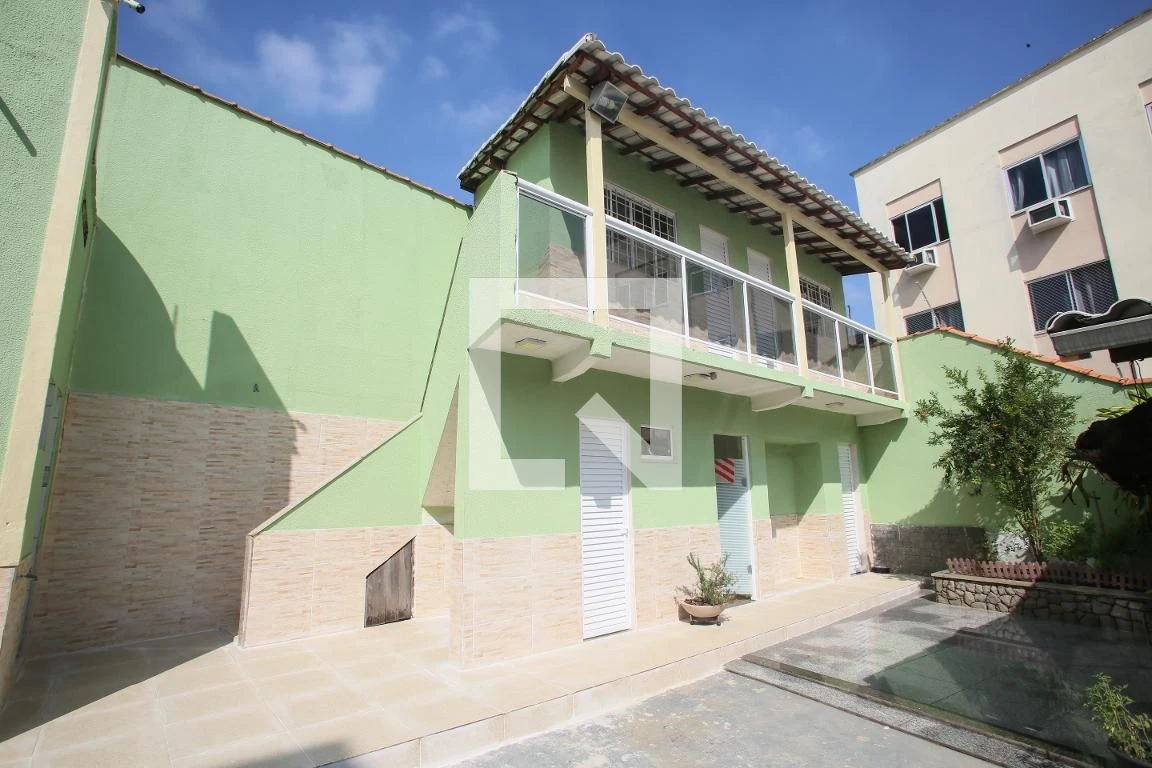 5-bedroom house with a bathtub in Rio de Janeiro — photo 60