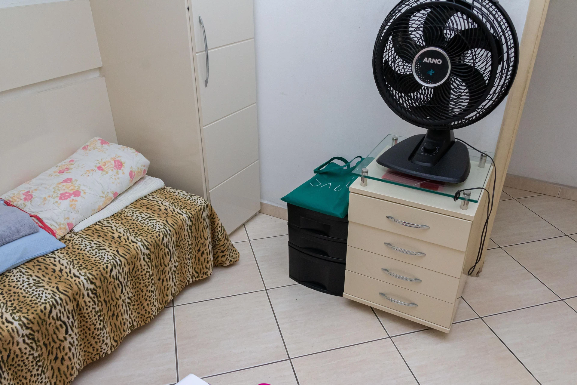 Casa com 3 quartos, 3 banheiros e jardim privativo — photo 154