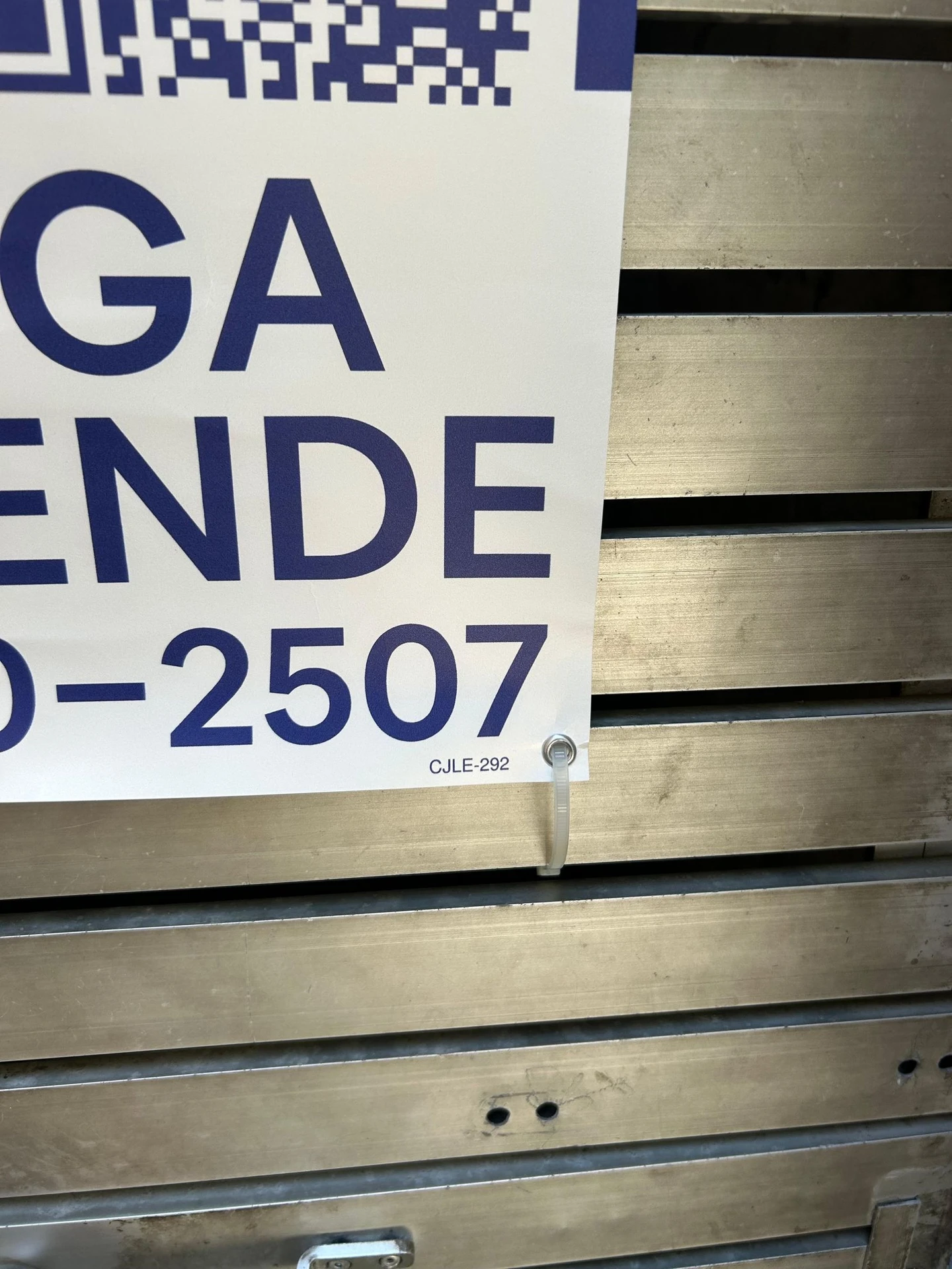 Apartamento mobiliado com 2 quartos e varanda privativa — photo 22